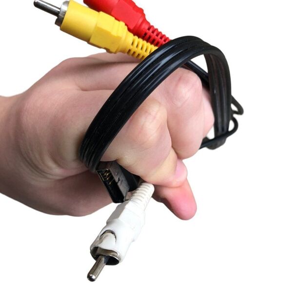 UNTESTESD Sony PlayStation 1 With Original Wires - Picture 8 of 16